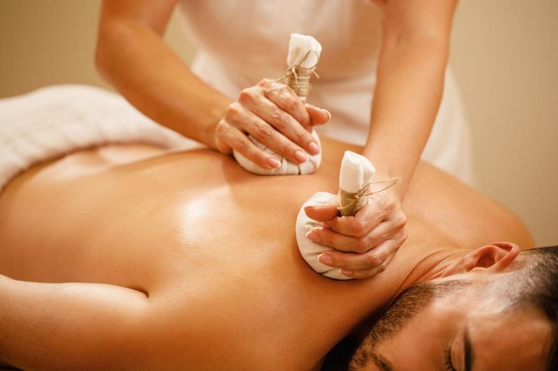 What is an Ayurvedic Massage and Exactly How Does It Assist You?